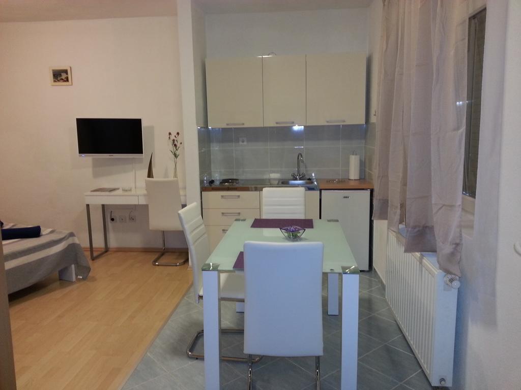 New Studio Apartments Trlaja Sibenik Room photo
