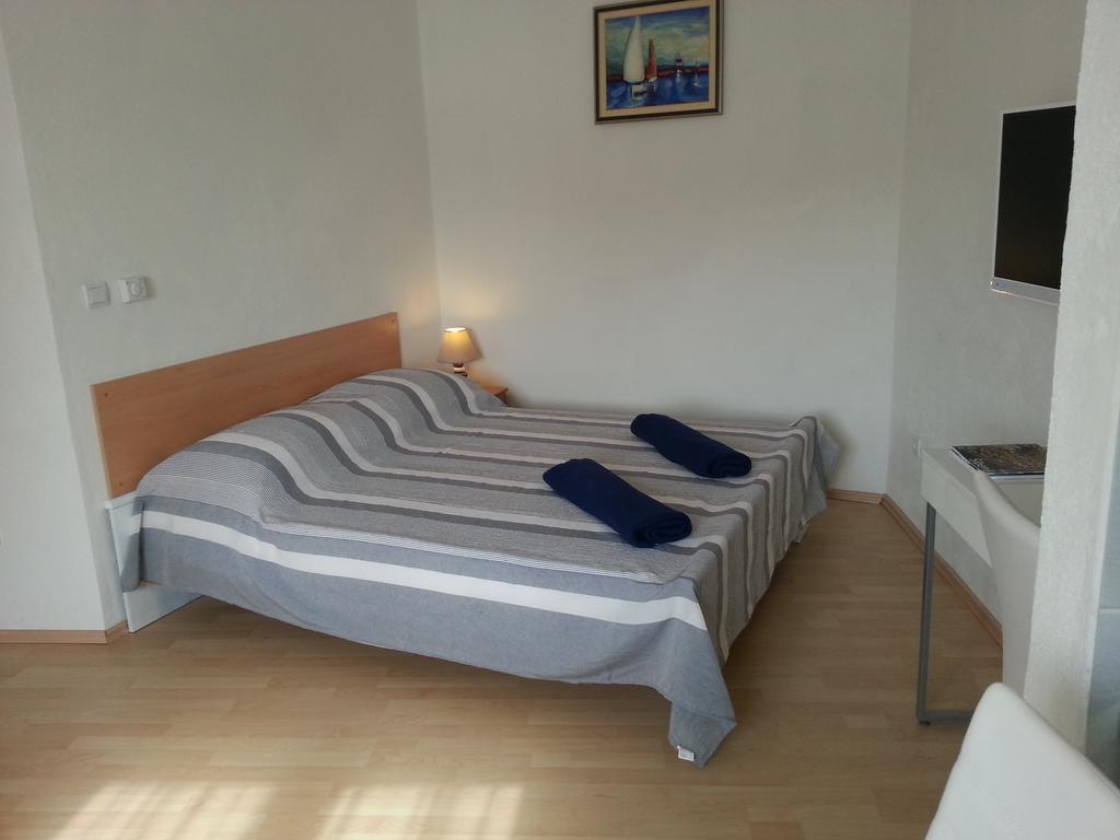 New Studio Apartments Trlaja Sibenik Room photo